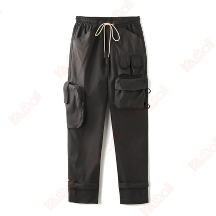 elastic waist jeans cargo style